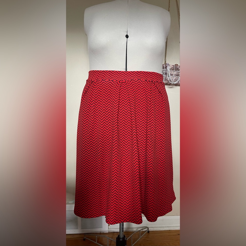 3/$15 Hug + Chevron Red & Navy Plus Size Skirt 2XL